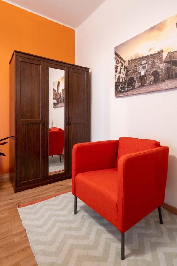 Casa Martina- Airport Free Shuttle-H24 Apartamento Bérgamo Exterior foto